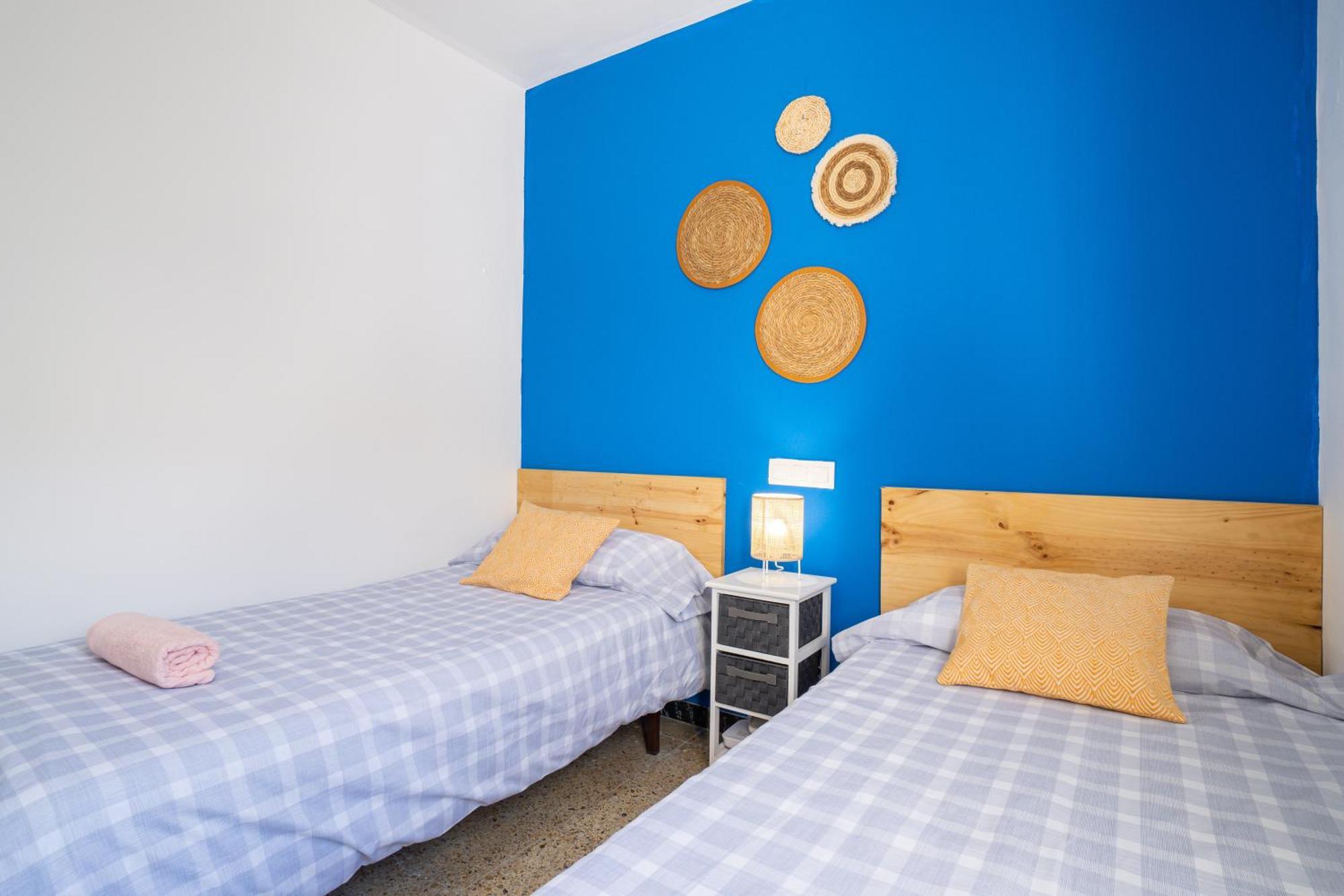 Calma Azul - 3Br - Terrace & Beach - Ac Wifi - 8 Guests 坎布里尔斯 外观 照片