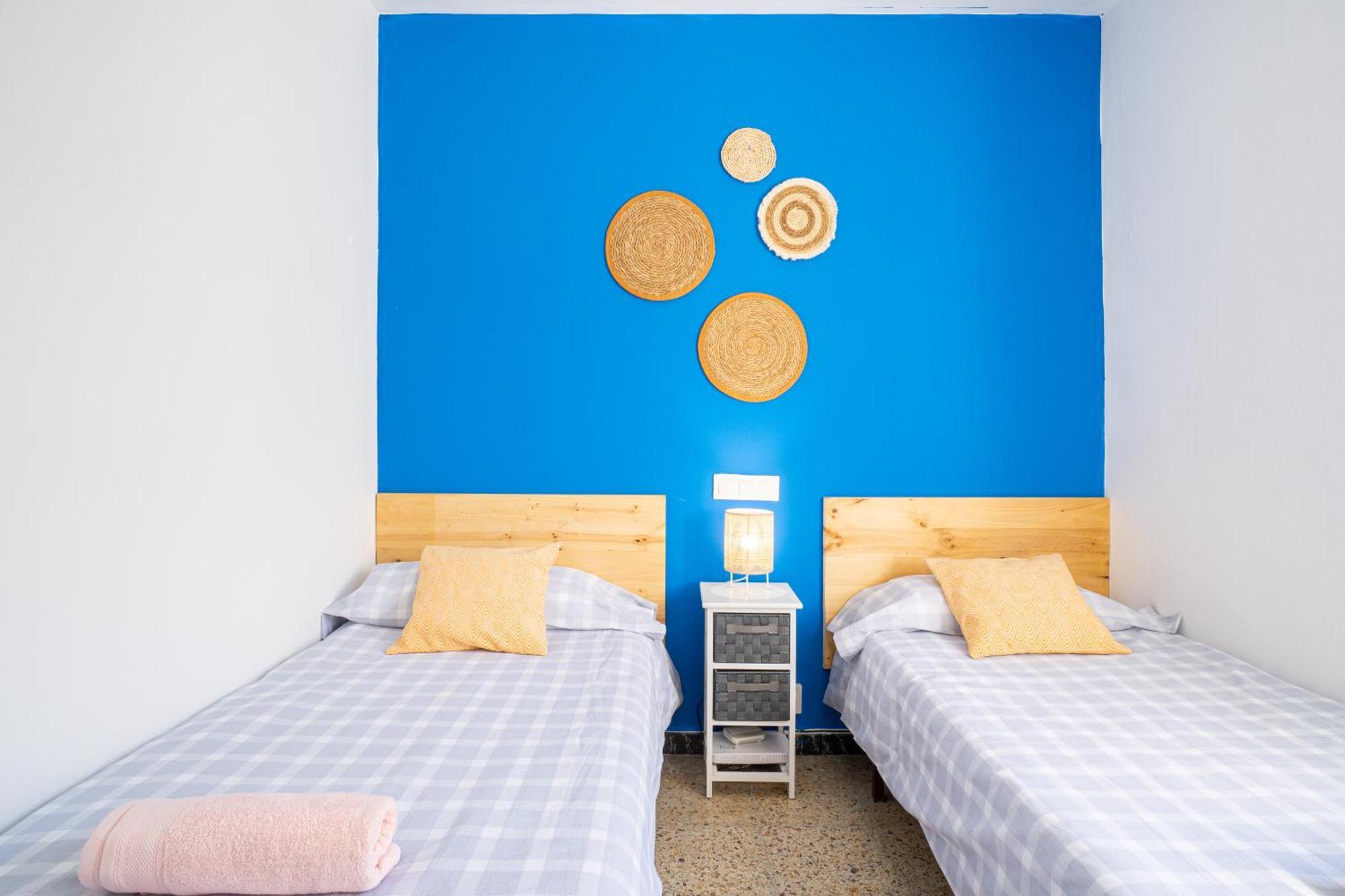 Calma Azul - 3Br - Terrace & Beach - Ac Wifi - 8 Guests 坎布里尔斯 外观 照片
