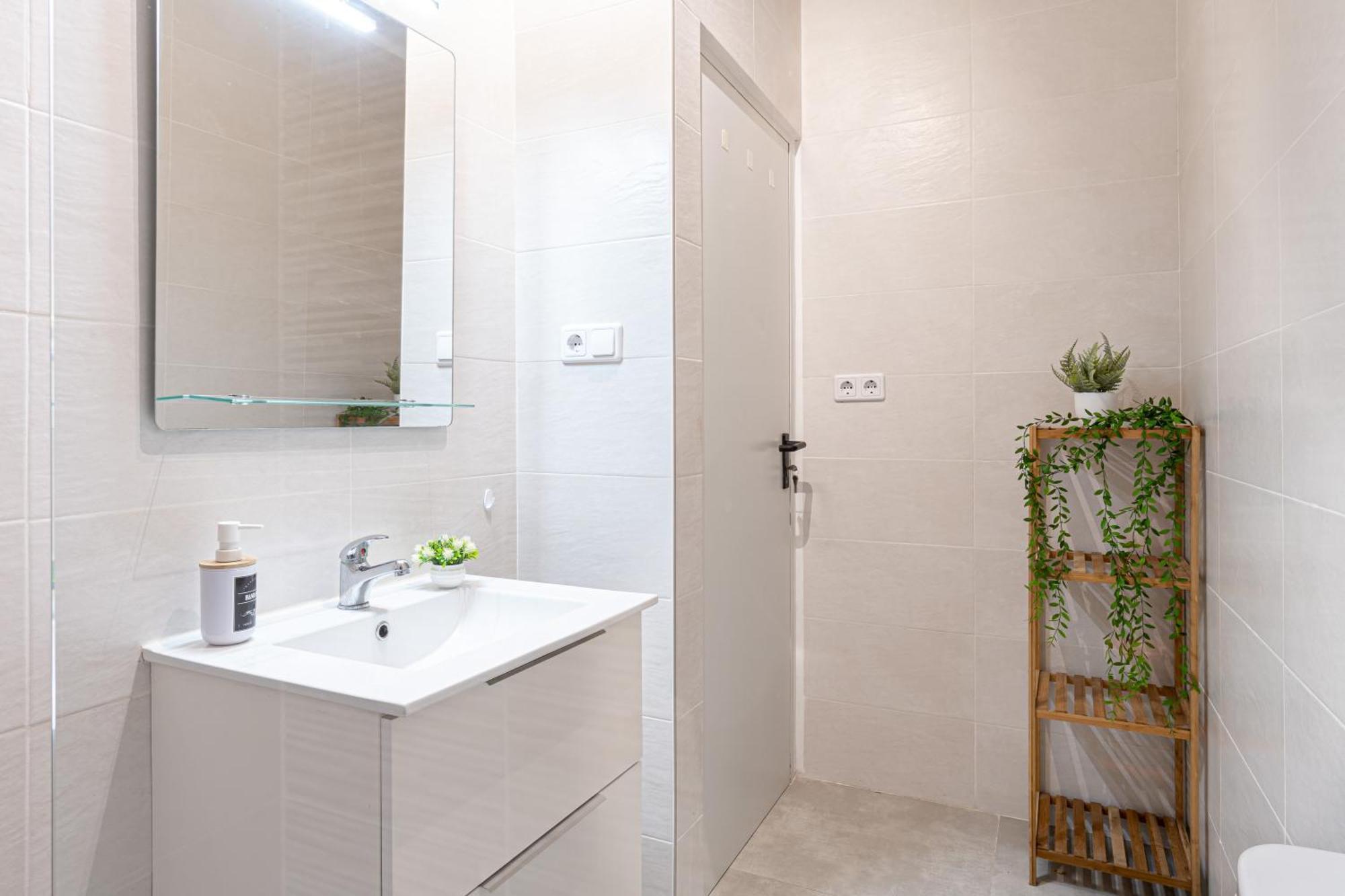 Calma Azul - 3Br - Terrace & Beach - Ac Wifi - 8 Guests 坎布里尔斯 外观 照片
